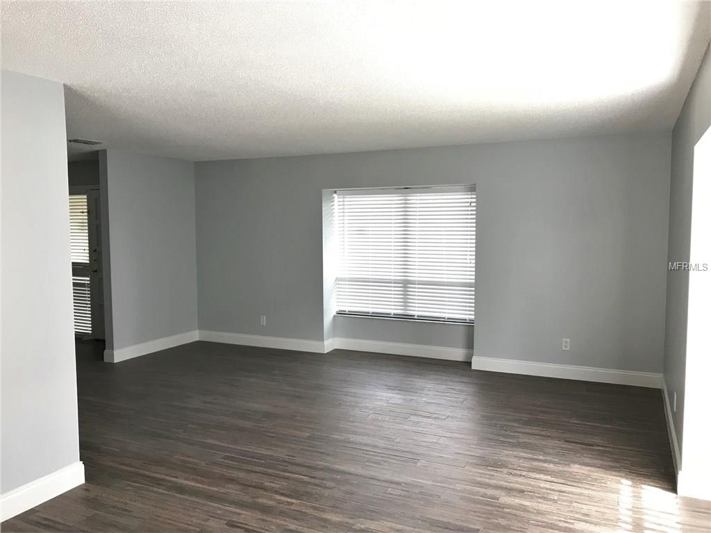 13606 CLUBSIDE DRIVE, TAMPA, Florida 33624, 3 Bedrooms Bedrooms, 3 Rooms Rooms,2 BathroomsBathrooms,Residential,For sale,CLUBSIDE,T2906492