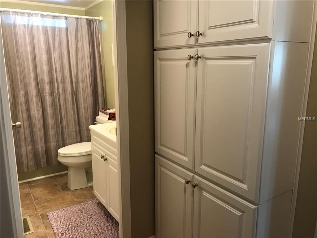 101 TAHITIAN WAY, NORTH PORT, Florida 34287, 2 Bedrooms Bedrooms, 7 Rooms Rooms,2 BathroomsBathrooms,Residential,For sale,TAHITIAN,C7245402