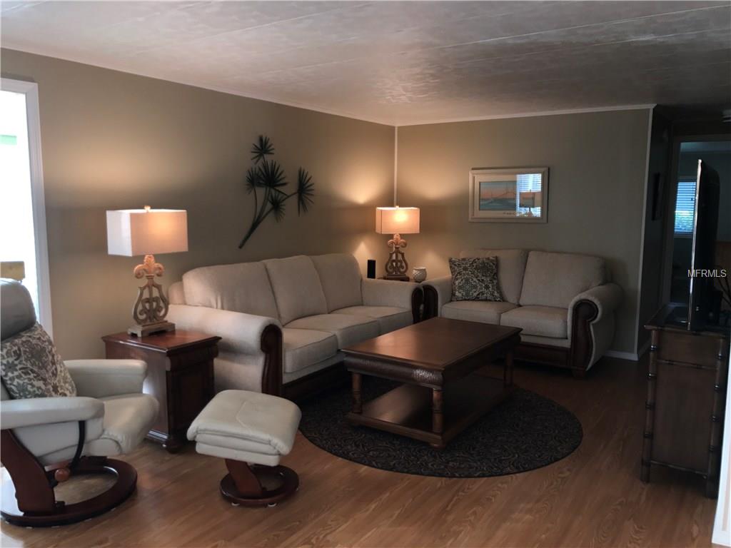 101 TAHITIAN WAY, NORTH PORT, Florida 34287, 2 Bedrooms Bedrooms, 7 Rooms Rooms,2 BathroomsBathrooms,Residential,For sale,TAHITIAN,C7245402