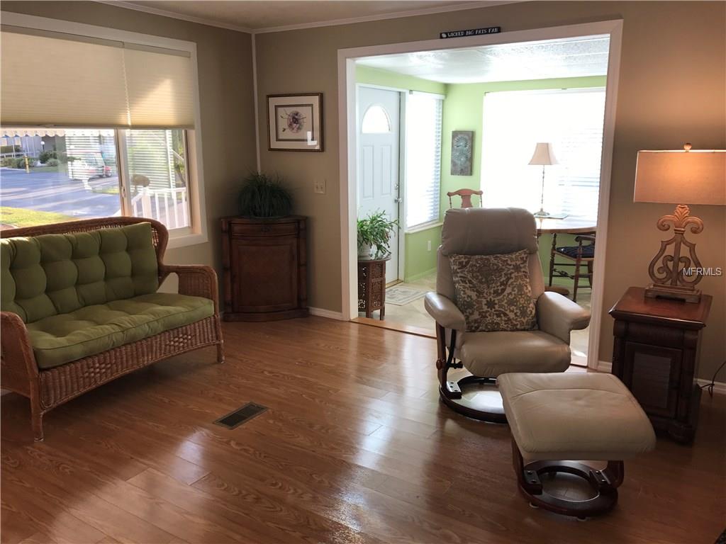 101 TAHITIAN WAY, NORTH PORT, Florida 34287, 2 Bedrooms Bedrooms, 7 Rooms Rooms,2 BathroomsBathrooms,Residential,For sale,TAHITIAN,C7245402