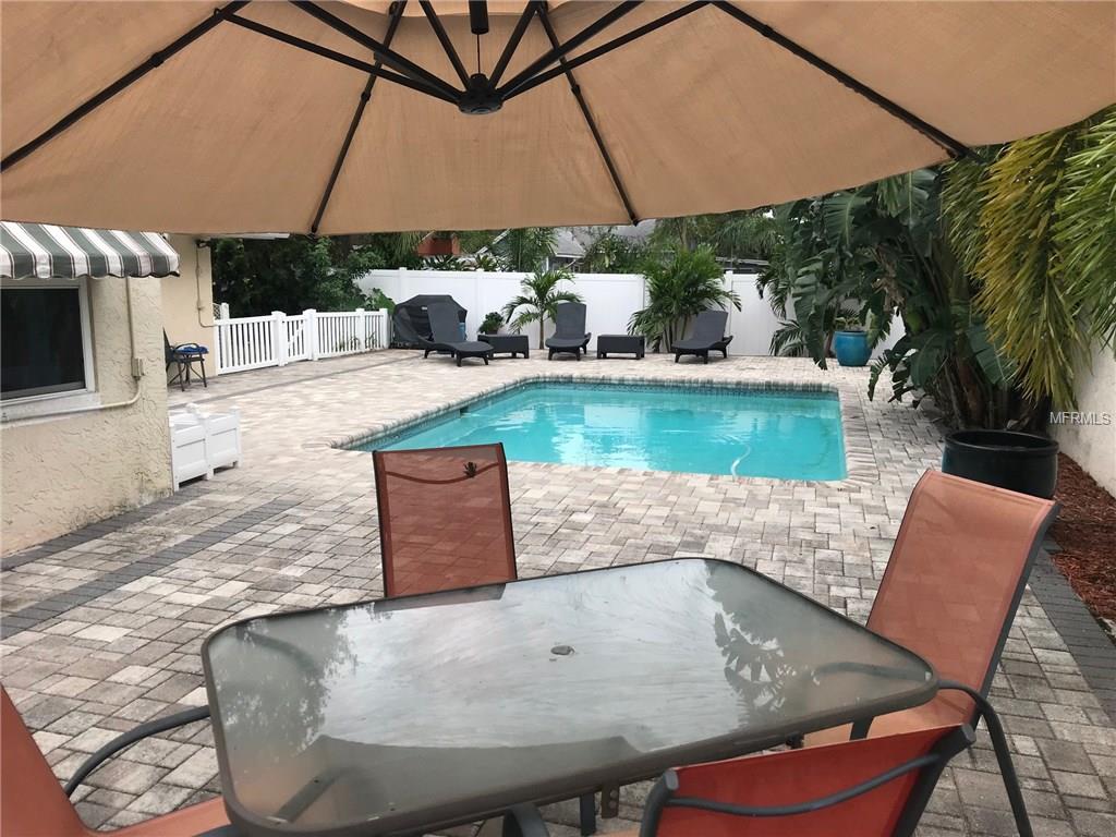 6238 14TH AVENUE S, GULFPORT, Florida 33707, 4 Bedrooms Bedrooms, 3 Rooms Rooms,3 BathroomsBathrooms,Residential,For sale,14TH,U7839626