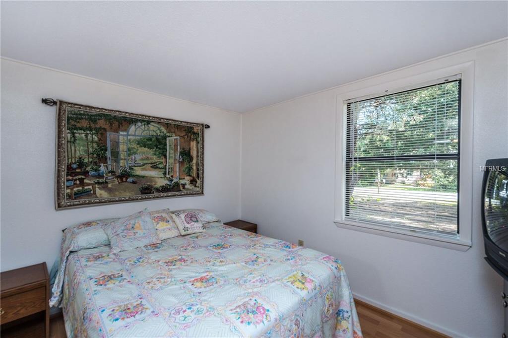 70 N ELM STREET, ENGLEWOOD, Florida 34223, 3 Bedrooms Bedrooms, 5 Rooms Rooms,2 BathroomsBathrooms,Residential,For sale,ELM,D5921921