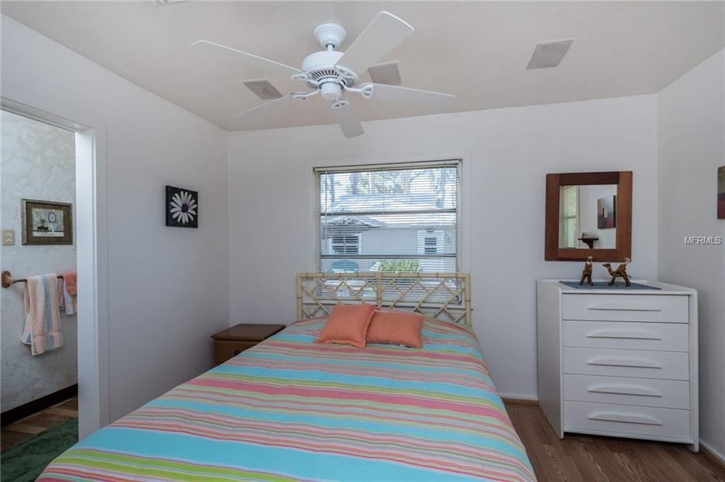 70 N ELM STREET, ENGLEWOOD, Florida 34223, 3 Bedrooms Bedrooms, 5 Rooms Rooms,2 BathroomsBathrooms,Residential,For sale,ELM,D5921921