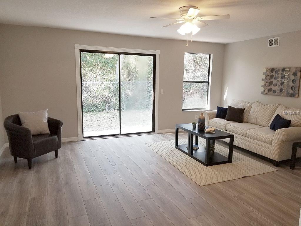 613 7TH STREET SE, LARGO, Florida 33771, 5 Bedrooms Bedrooms, 3 Rooms Rooms,2 BathroomsBathrooms,Residential,For sale,7TH,U7842824