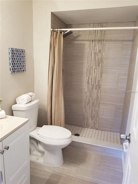 613 7TH STREET SE, LARGO, Florida 33771, 5 Bedrooms Bedrooms, 3 Rooms Rooms,2 BathroomsBathrooms,Residential,For sale,7TH,U7842824