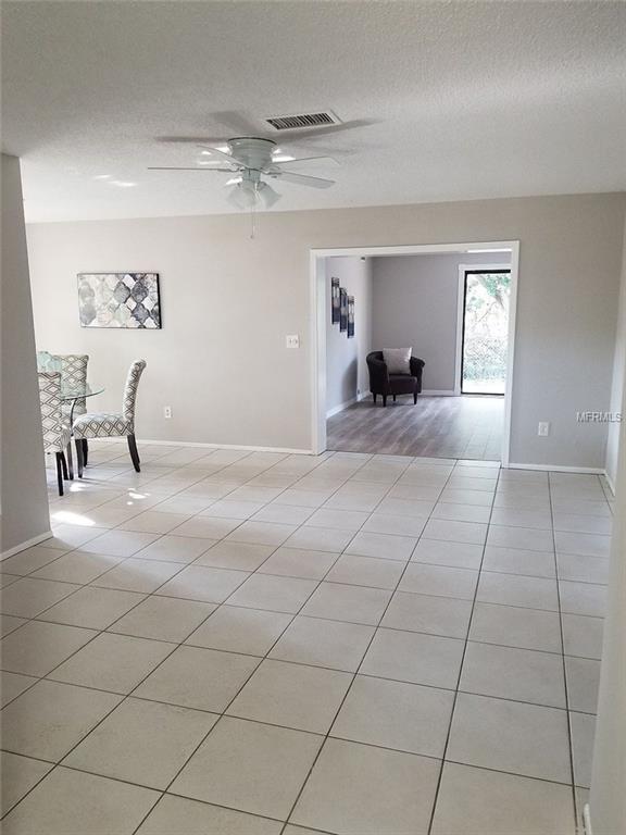 613 7TH STREET SE, LARGO, Florida 33771, 5 Bedrooms Bedrooms, 3 Rooms Rooms,2 BathroomsBathrooms,Residential,For sale,7TH,U7842824