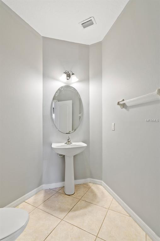 6919 DALEMAIN STREET, WINDERMERE, Florida 34786, 5 Bedrooms Bedrooms, 8 Rooms Rooms,3 BathroomsBathrooms,Residential,For sale,DALEMAIN,O5555408