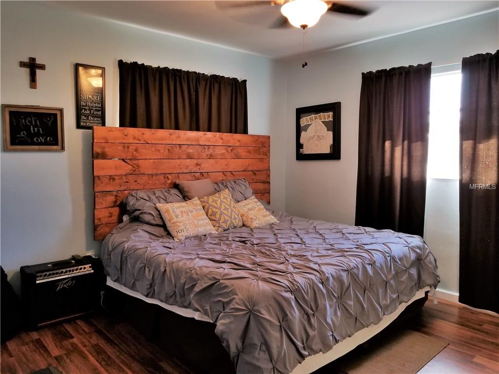 3205 13TH AVENUE W, BRADENTON, Florida 34205, 3 Bedrooms Bedrooms, 7 Rooms Rooms,2 BathroomsBathrooms,Residential,For sale,13TH,A4207468