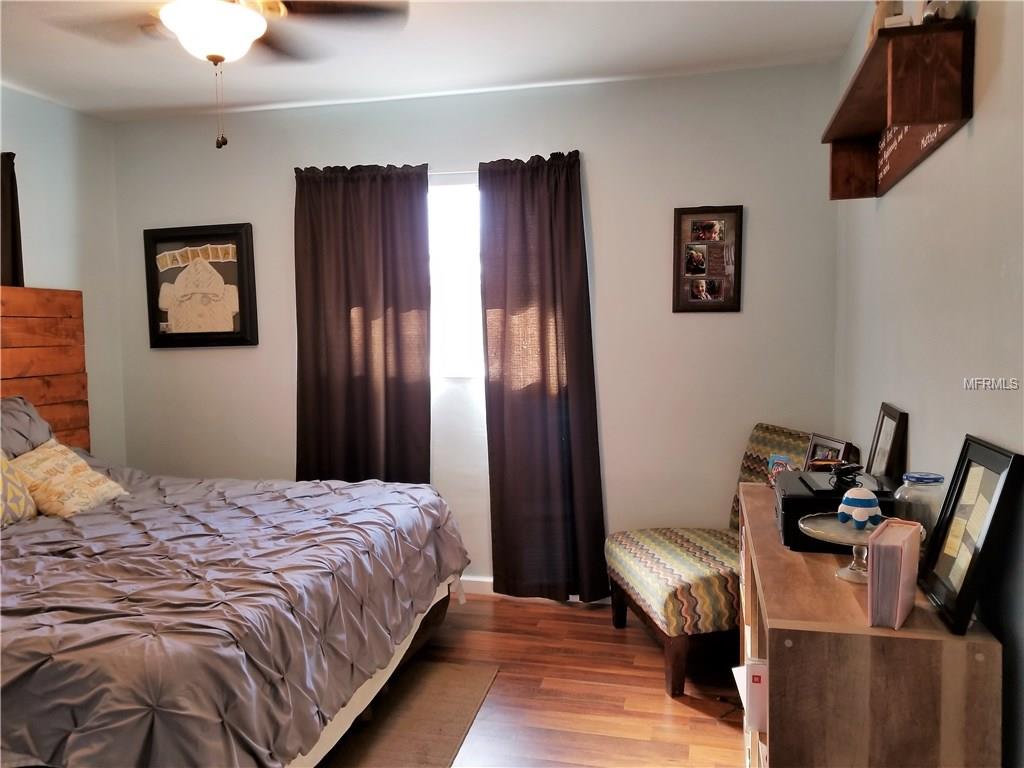 3205 13TH AVENUE W, BRADENTON, Florida 34205, 3 Bedrooms Bedrooms, 7 Rooms Rooms,2 BathroomsBathrooms,Residential,For sale,13TH,A4207468