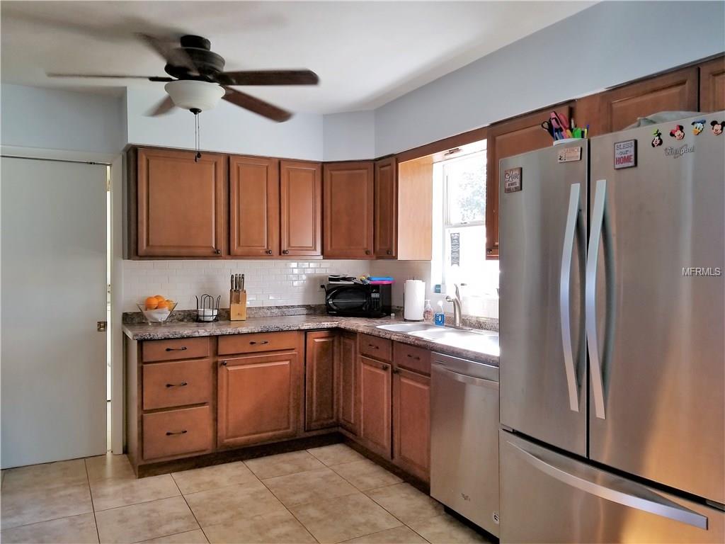 3205 13TH AVENUE W, BRADENTON, Florida 34205, 3 Bedrooms Bedrooms, 7 Rooms Rooms,2 BathroomsBathrooms,Residential,For sale,13TH,A4207468