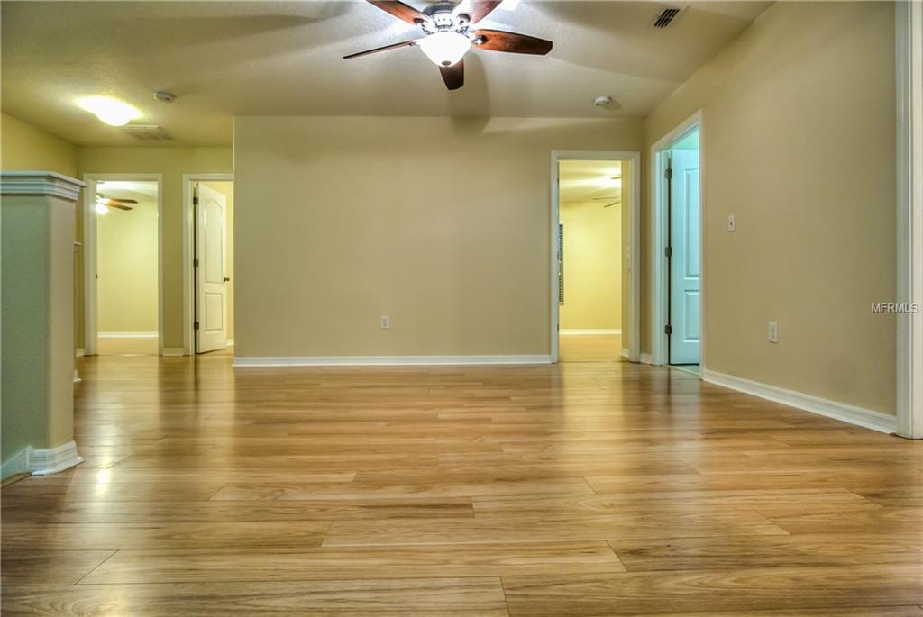 20406 AUTUMN FERN AVENUE, TAMPA, Florida 33647, 5 Bedrooms Bedrooms, 3 Rooms Rooms,2 BathroomsBathrooms,Residential,For sale,AUTUMN FERN,T2925798