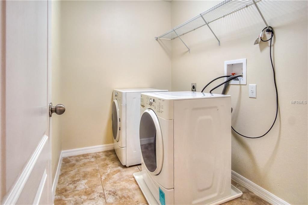 20406 AUTUMN FERN AVENUE, TAMPA, Florida 33647, 5 Bedrooms Bedrooms, 3 Rooms Rooms,2 BathroomsBathrooms,Residential,For sale,AUTUMN FERN,T2925798