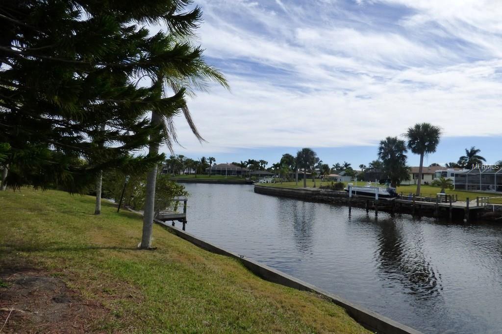 4414 WYNKOOP CIRCLE, PORT CHARLOTTE, Florida 33948, 2 Bedrooms Bedrooms, 3 Rooms Rooms,2 BathroomsBathrooms,Residential,For sale,WYNKOOP,C7248608