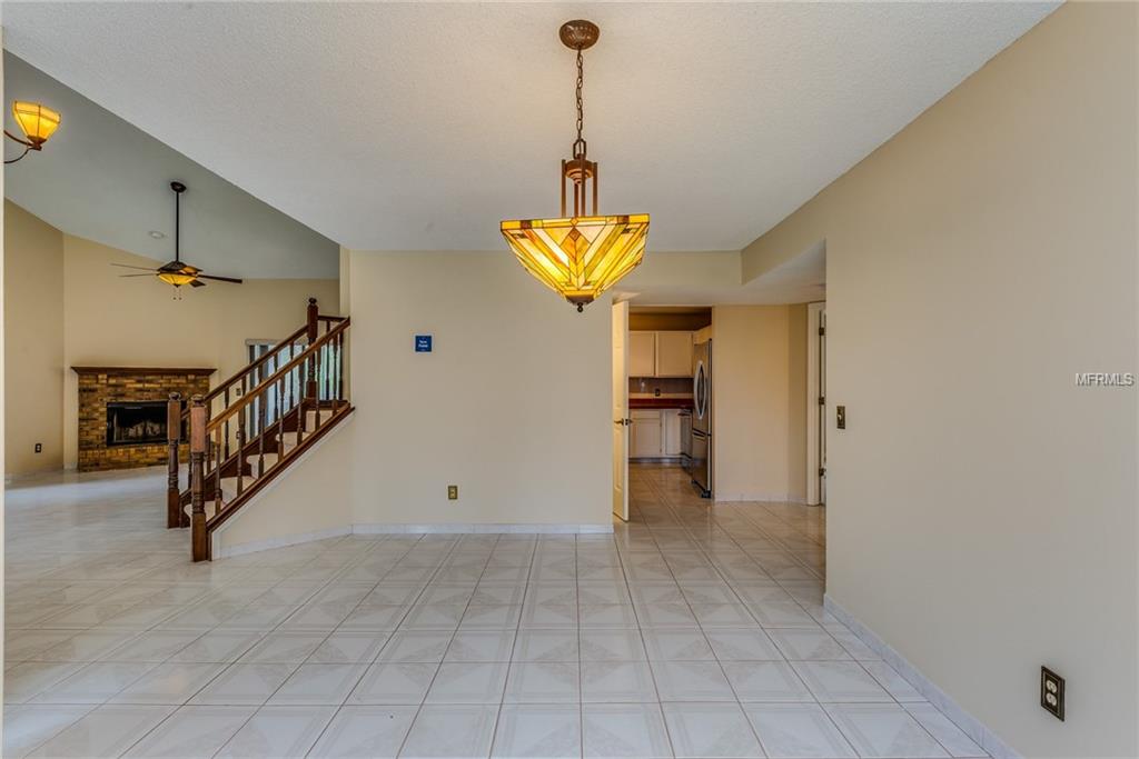 1020 SILCOX BRANCH CIRCLE, OVIEDO, Florida 32765, 5 Bedrooms Bedrooms, 9 Rooms Rooms,2 BathroomsBathrooms,Residential,For sale,SILCOX BRANCH,O5561657