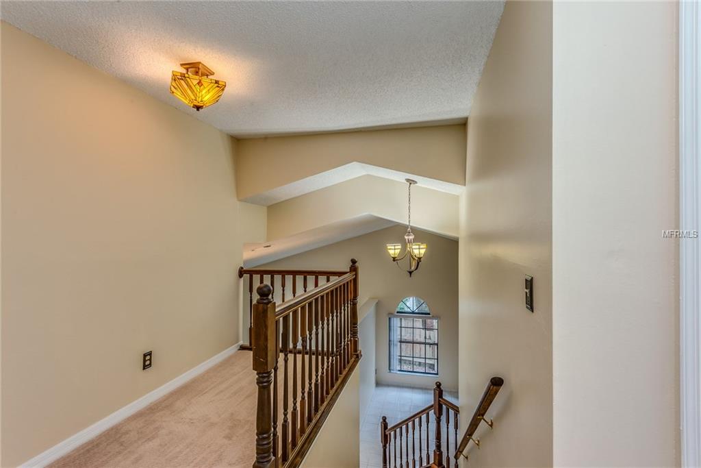 1020 SILCOX BRANCH CIRCLE, OVIEDO, Florida 32765, 5 Bedrooms Bedrooms, 9 Rooms Rooms,2 BathroomsBathrooms,Residential,For sale,SILCOX BRANCH,O5561657