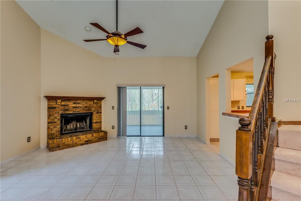 1020 SILCOX BRANCH CIRCLE, OVIEDO, Florida 32765, 5 Bedrooms Bedrooms, 9 Rooms Rooms,2 BathroomsBathrooms,Residential,For sale,SILCOX BRANCH,O5561657