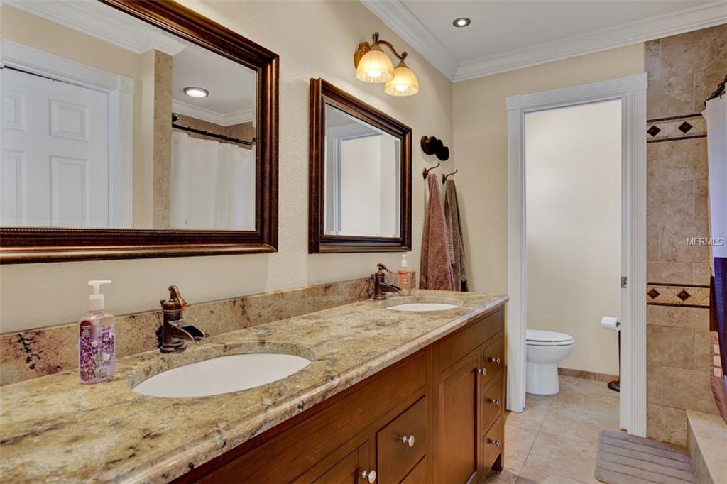 5003 LANCELOT, LAKELAND, Florida 33813, 3 Bedrooms Bedrooms, 9 Rooms Rooms,2 BathroomsBathrooms,Residential,For sale,LANCELOT,L4725531