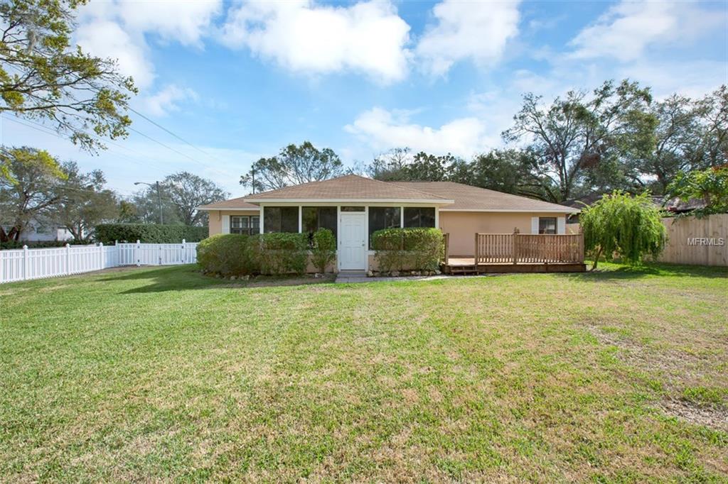 5003 LANCELOT, LAKELAND, Florida 33813, 3 Bedrooms Bedrooms, 9 Rooms Rooms,2 BathroomsBathrooms,Residential,For sale,LANCELOT,L4725531