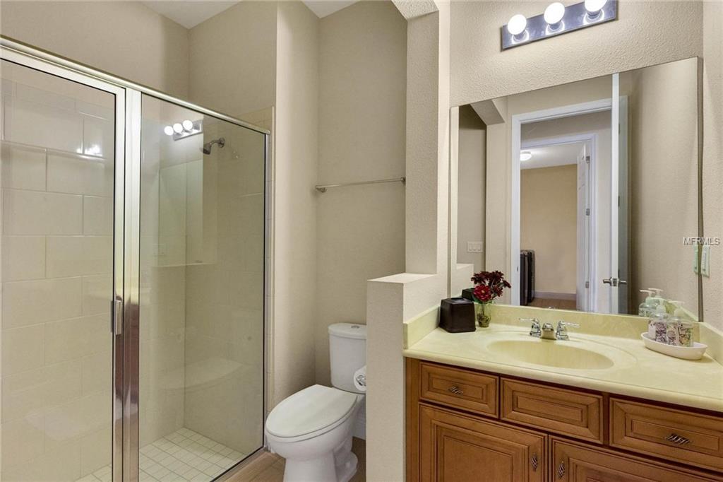 8648 BRIXFORD STREET, ORLANDO, Florida 32836, 7 Bedrooms Bedrooms, 9 Rooms Rooms,6 BathroomsBathrooms,Residential,For sale,BRIXFORD,O5561871