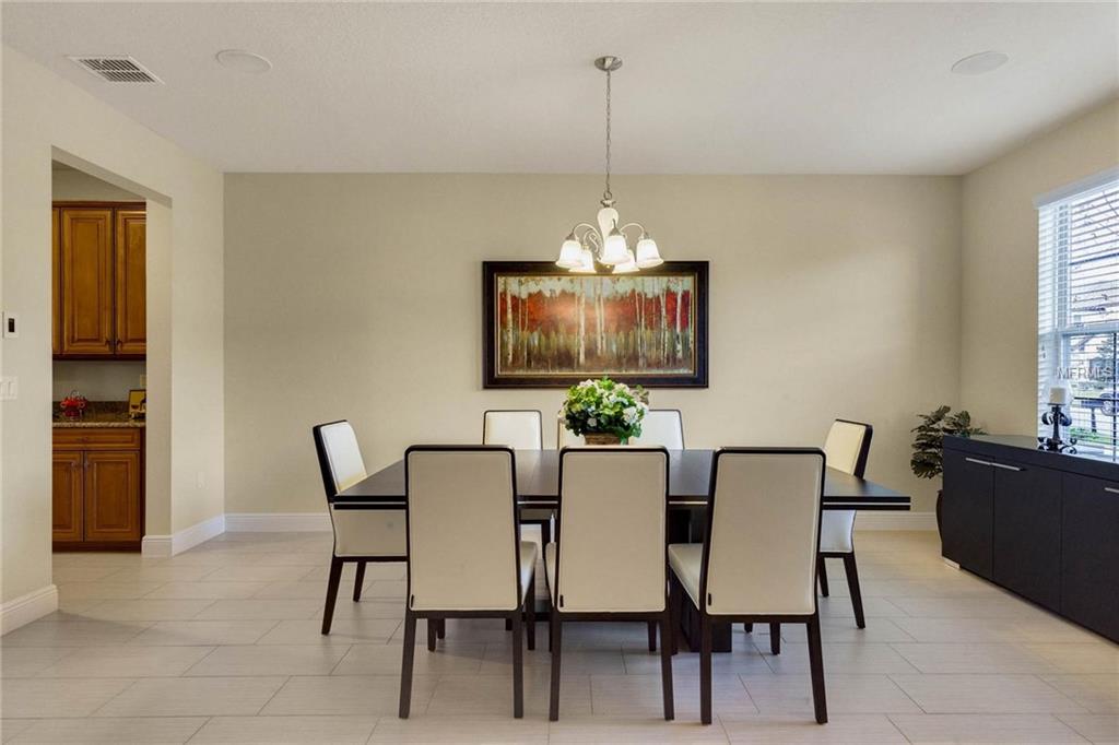 8648 BRIXFORD STREET, ORLANDO, Florida 32836, 7 Bedrooms Bedrooms, 9 Rooms Rooms,6 BathroomsBathrooms,Residential,For sale,BRIXFORD,O5561871