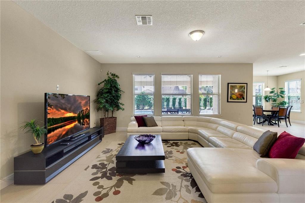 8648 BRIXFORD STREET, ORLANDO, Florida 32836, 7 Bedrooms Bedrooms, 9 Rooms Rooms,6 BathroomsBathrooms,Residential,For sale,BRIXFORD,O5561871