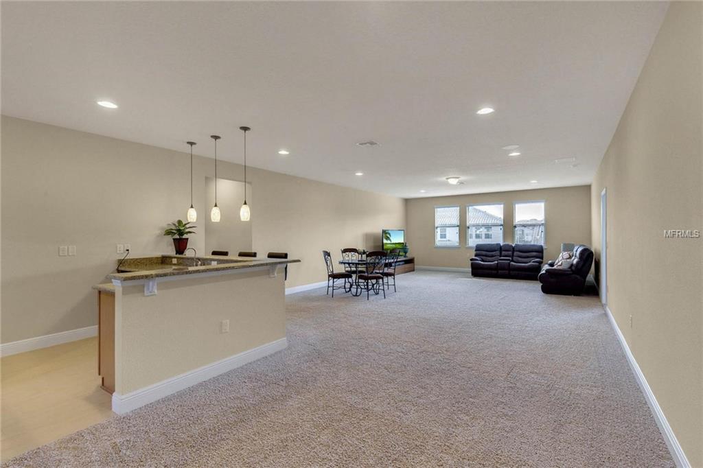 8648 BRIXFORD STREET, ORLANDO, Florida 32836, 7 Bedrooms Bedrooms, 9 Rooms Rooms,6 BathroomsBathrooms,Residential,For sale,BRIXFORD,O5561871