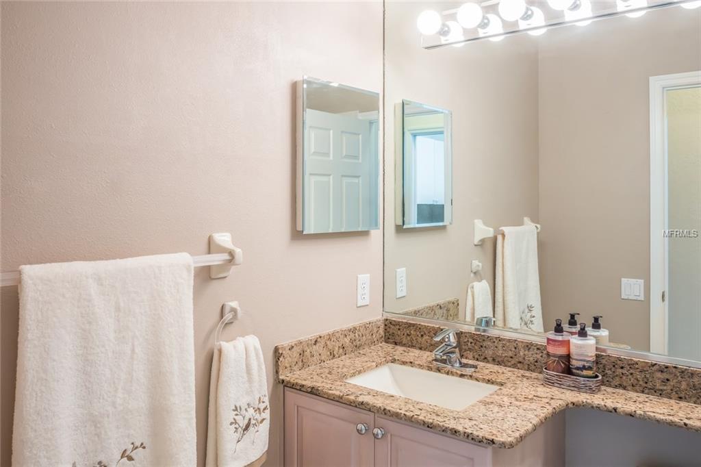 7332 SAINT GEORGES WAY, UNIVERSITY PARK, Florida 34201, 3 Bedrooms Bedrooms, 6 Rooms Rooms,2 BathroomsBathrooms,Residential,For sale,SAINT GEORGES,A4197589