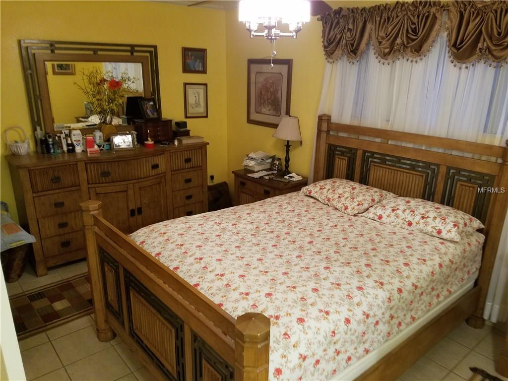 107 TIMBER CIRCLE, SAFETY HARBOR, Florida 34695, 3 Bedrooms Bedrooms, 7 Rooms Rooms,2 BathroomsBathrooms,Residential,For sale,TIMBER,U7836119