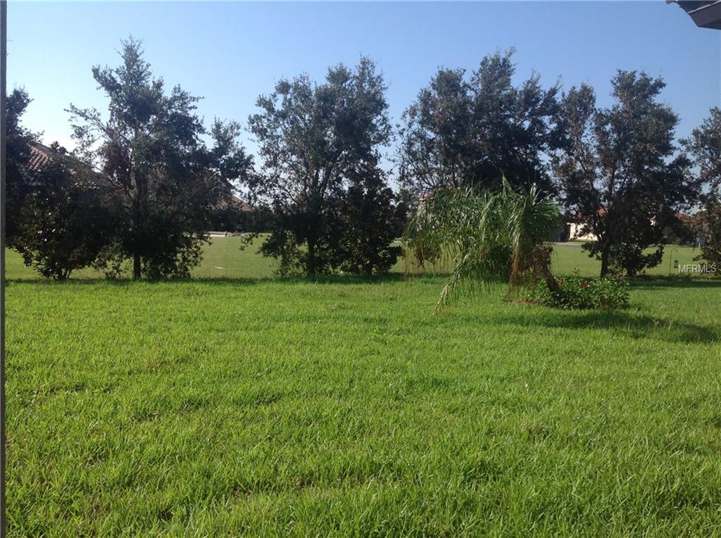 454 LAKE VISTA DRIVE, AUBURNDALE, Florida 33823, 3 Bedrooms Bedrooms, 8 Rooms Rooms,3 BathroomsBathrooms,Residential,For sale,LAKE VISTA,P4717921