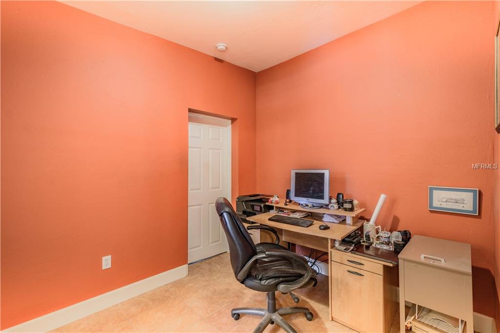 3609 E TAMPA CIRCLE, TAMPA, Florida 33629, 4 Bedrooms Bedrooms, 8 Rooms Rooms,2 BathroomsBathrooms,Residential,For sale,TAMPA,T2915382