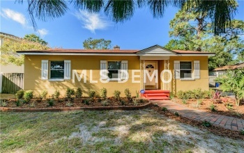3609 E TAMPA CIRCLE, TAMPA, Florida 33629, 4 Bedrooms Bedrooms, 8 Rooms Rooms,2 BathroomsBathrooms,Residential,For sale,TAMPA,T2915382