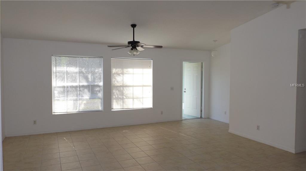 5084 WHITE AVENUE, PORT CHARLOTTE, Florida 33981, 3 Bedrooms Bedrooms, 9 Rooms Rooms,2 BathroomsBathrooms,Residential,For sale,WHITE,D5921922