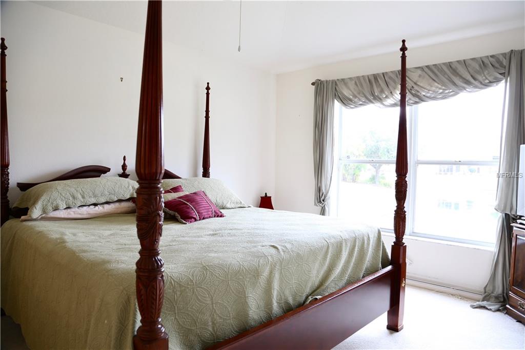 11122 CLEAR OAK CIRCLE, NEW PORT RICHEY, Florida 34654, 3 Bedrooms Bedrooms, 3 Rooms Rooms,2 BathroomsBathrooms,Residential,For sale,CLEAR OAK,W7636736