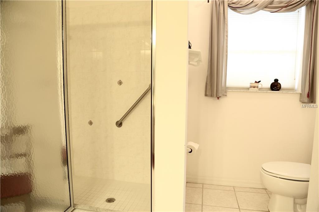 11122 CLEAR OAK CIRCLE, NEW PORT RICHEY, Florida 34654, 3 Bedrooms Bedrooms, 3 Rooms Rooms,2 BathroomsBathrooms,Residential,For sale,CLEAR OAK,W7636736