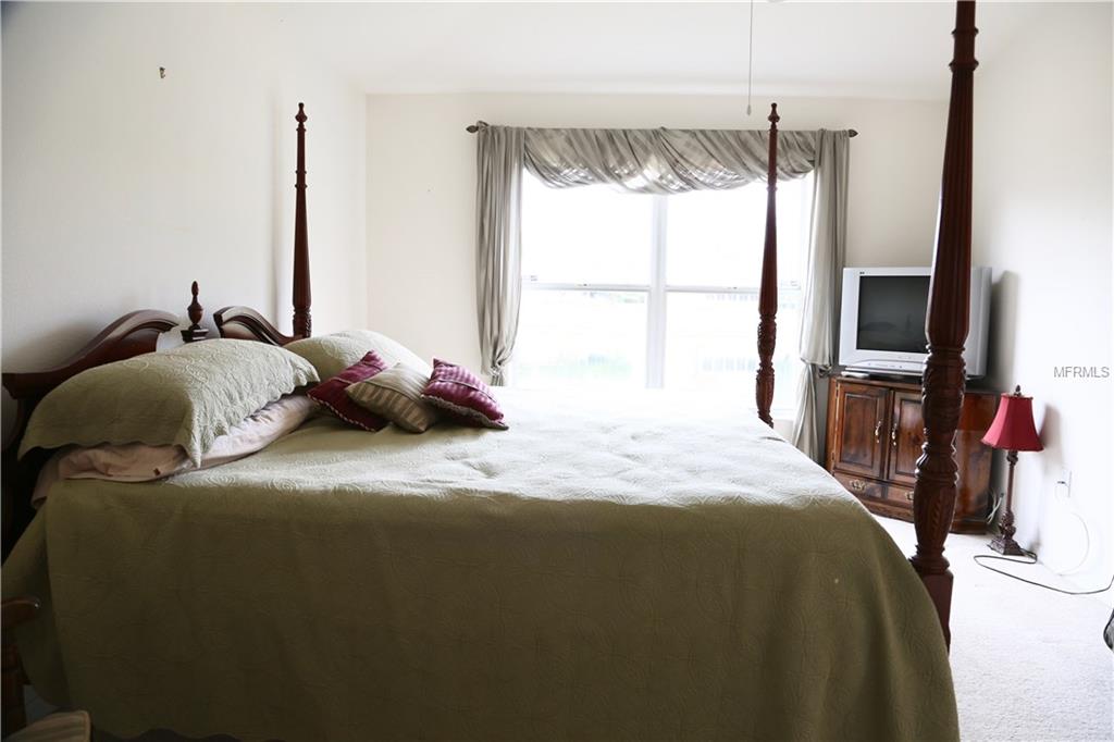 11122 CLEAR OAK CIRCLE, NEW PORT RICHEY, Florida 34654, 3 Bedrooms Bedrooms, 3 Rooms Rooms,2 BathroomsBathrooms,Residential,For sale,CLEAR OAK,W7636736