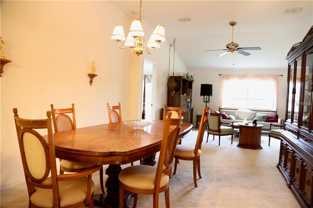 11122 CLEAR OAK CIRCLE, NEW PORT RICHEY, Florida 34654, 3 Bedrooms Bedrooms, 3 Rooms Rooms,2 BathroomsBathrooms,Residential,For sale,CLEAR OAK,W7636736