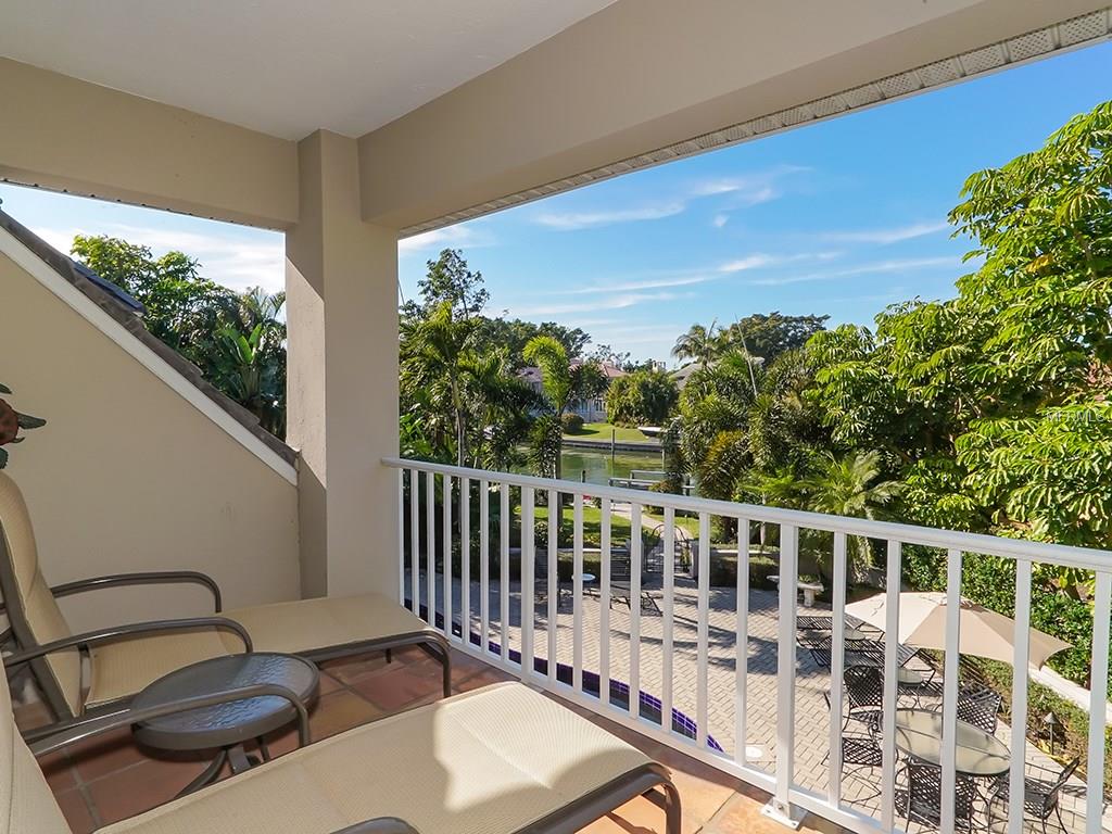 525 PUTTER LANE, LONGBOAT KEY, Florida 34228, 4 Bedrooms Bedrooms, 8 Rooms Rooms,4 BathroomsBathrooms,Residential,For sale,PUTTER,A4207471