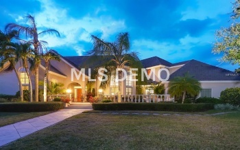 525 PUTTER LANE, LONGBOAT KEY, Florida 34228, 4 Bedrooms Bedrooms, 8 Rooms Rooms,4 BathroomsBathrooms,Residential,For sale,PUTTER,A4207471