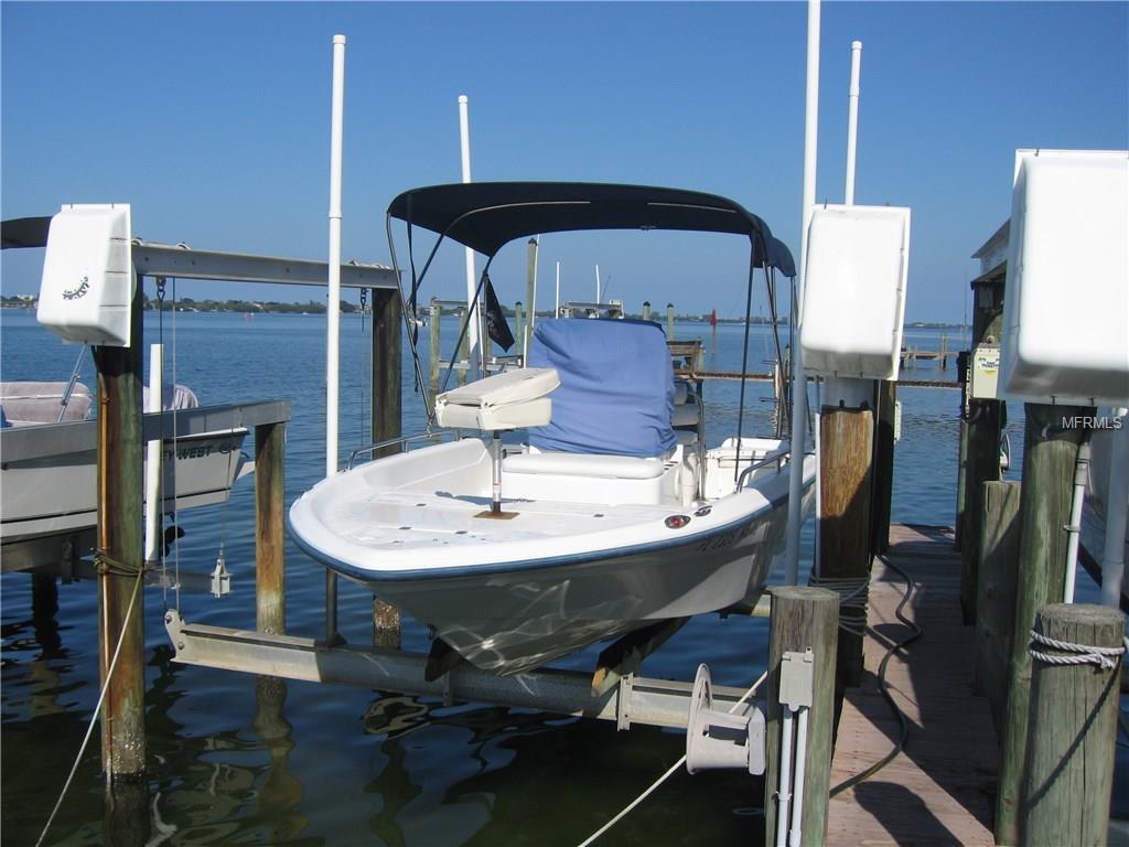 53 W BAY HEIGHTS ROAD, ENGLEWOOD, Florida 34223, 2 Bedrooms Bedrooms, 6 Rooms Rooms,2 BathroomsBathrooms,Residential,For sale,BAY HEIGHTS,D5922926