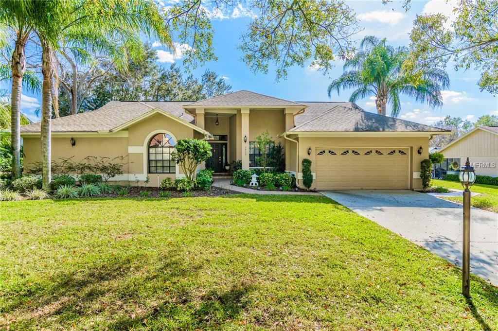3909 LITHIA RIDGE BOULEVARD, VALRICO, Florida 33596, 5 Bedrooms Bedrooms, 10 Rooms Rooms,3 BathroomsBathrooms,Residential,For sale,LITHIA RIDGE,T2927872