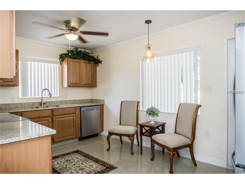 317 HARBOR DRIVE S, VENICE, Florida 34285, 2 Bedrooms Bedrooms, 5 Rooms Rooms,3 BathroomsBathrooms,Residential,For sale,HARBOR,N5916398