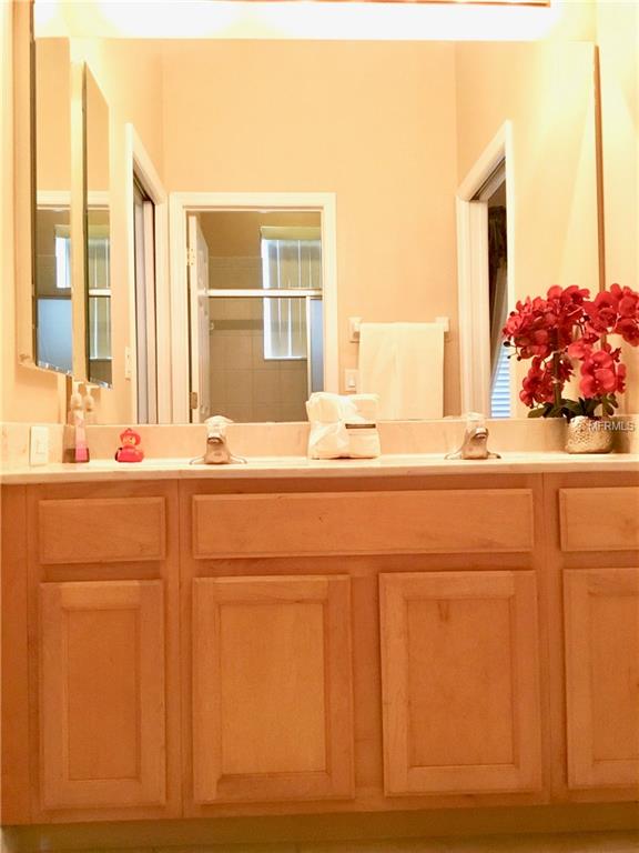 6856 LAKE CARLISLE BOULEVARD, ORLANDO, Florida 32829, 4 Bedrooms Bedrooms, 10 Rooms Rooms,4 BathroomsBathrooms,Residential,For sale,LAKE CARLISLE,O5561984