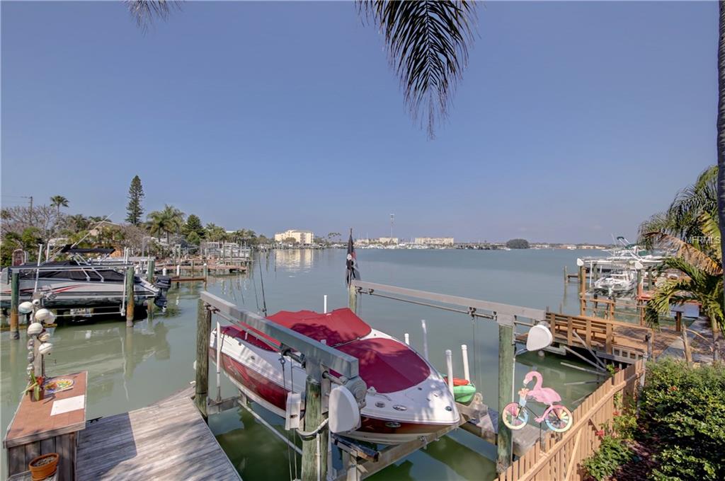 222 145TH AVENUE E, MADEIRA BEACH, Florida 33708, 3 Bedrooms Bedrooms, 6 Rooms Rooms,2 BathroomsBathrooms,Residential,For sale,145TH,U7808260