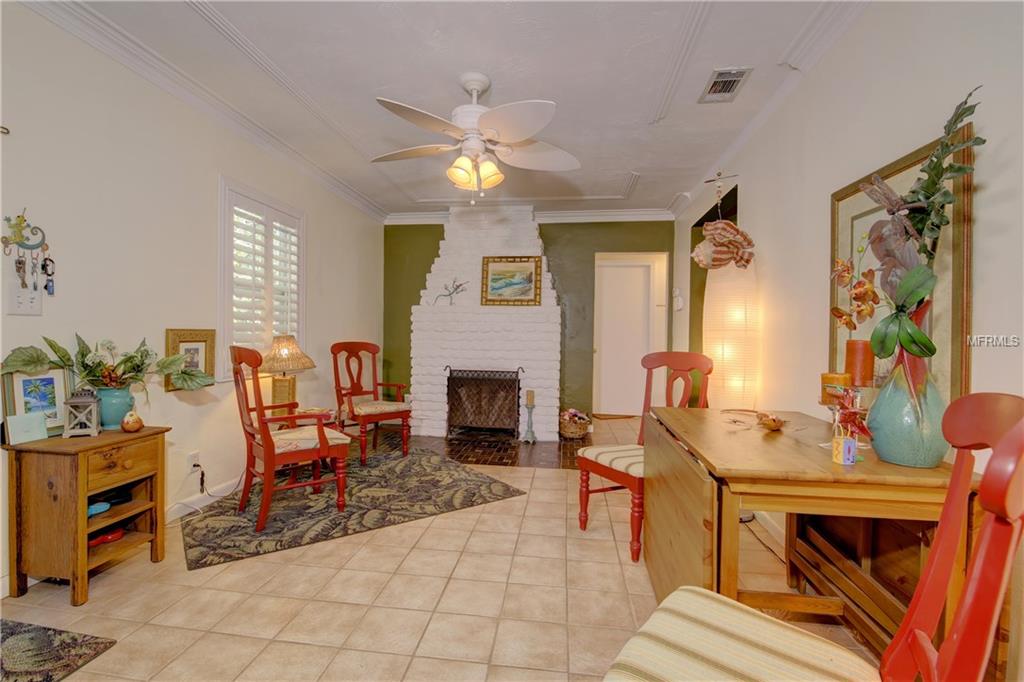 222 145TH AVENUE E, MADEIRA BEACH, Florida 33708, 3 Bedrooms Bedrooms, 6 Rooms Rooms,2 BathroomsBathrooms,Residential,For sale,145TH,U7808260