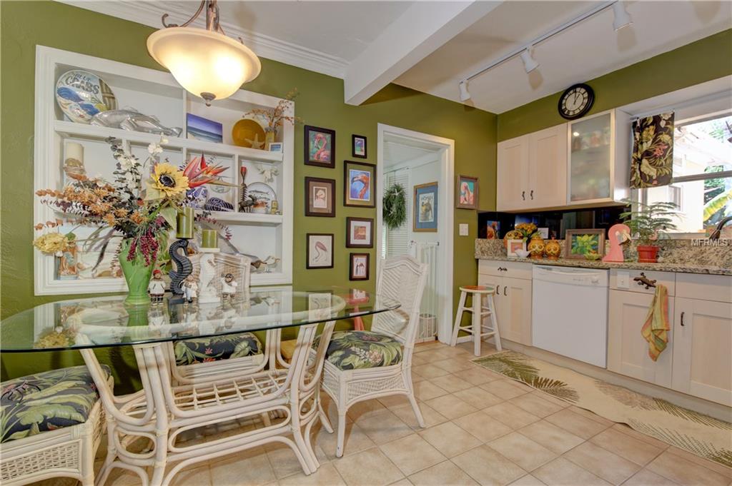 222 145TH AVENUE E, MADEIRA BEACH, Florida 33708, 3 Bedrooms Bedrooms, 6 Rooms Rooms,2 BathroomsBathrooms,Residential,For sale,145TH,U7808260