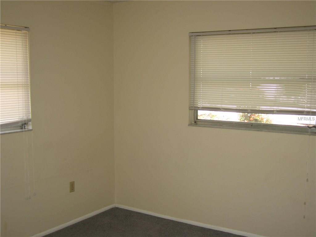 404 PARK BOULEVARD N, VENICE, Florida 34285, 3 Bedrooms Bedrooms, 7 Rooms Rooms,2 BathroomsBathrooms,Residential,For sale,PARK,D5919220