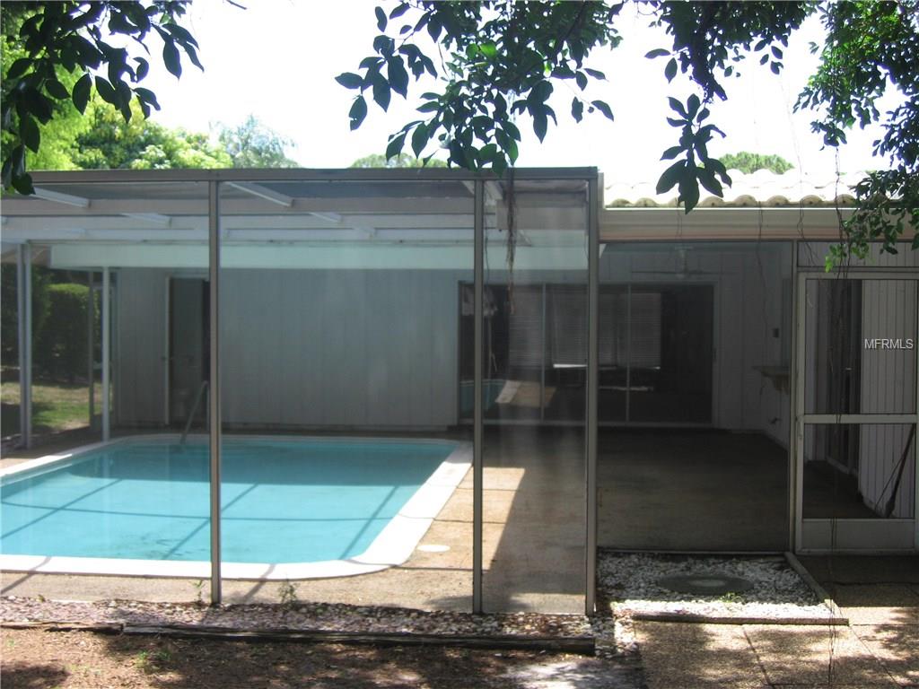 404 PARK BOULEVARD N, VENICE, Florida 34285, 3 Bedrooms Bedrooms, 7 Rooms Rooms,2 BathroomsBathrooms,Residential,For sale,PARK,D5919220