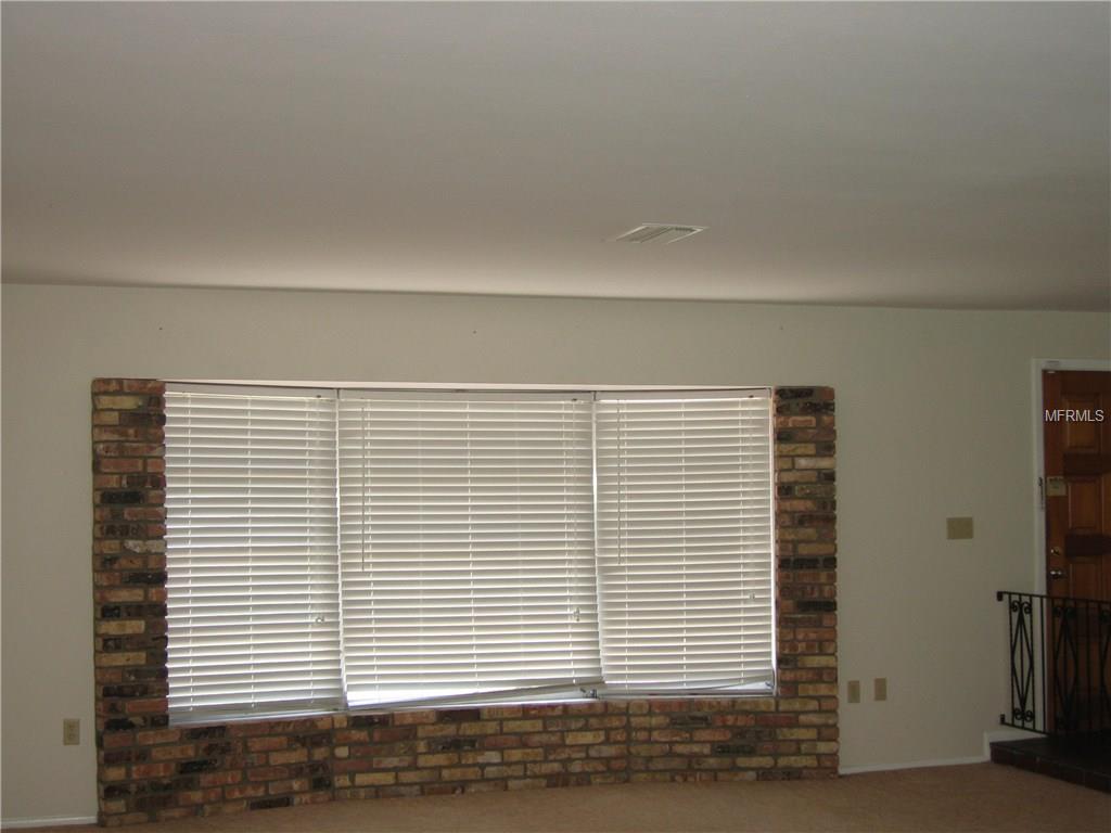 404 PARK BOULEVARD N, VENICE, Florida 34285, 3 Bedrooms Bedrooms, 7 Rooms Rooms,2 BathroomsBathrooms,Residential,For sale,PARK,D5919220