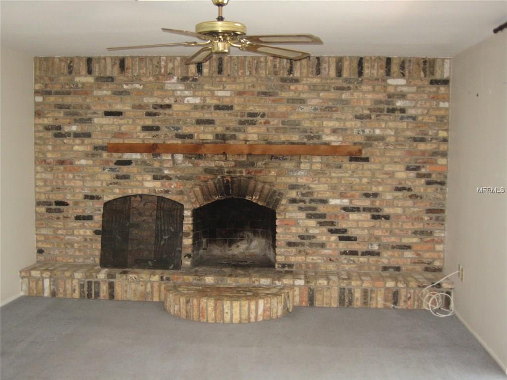 404 PARK BOULEVARD N, VENICE, Florida 34285, 3 Bedrooms Bedrooms, 7 Rooms Rooms,2 BathroomsBathrooms,Residential,For sale,PARK,D5919220