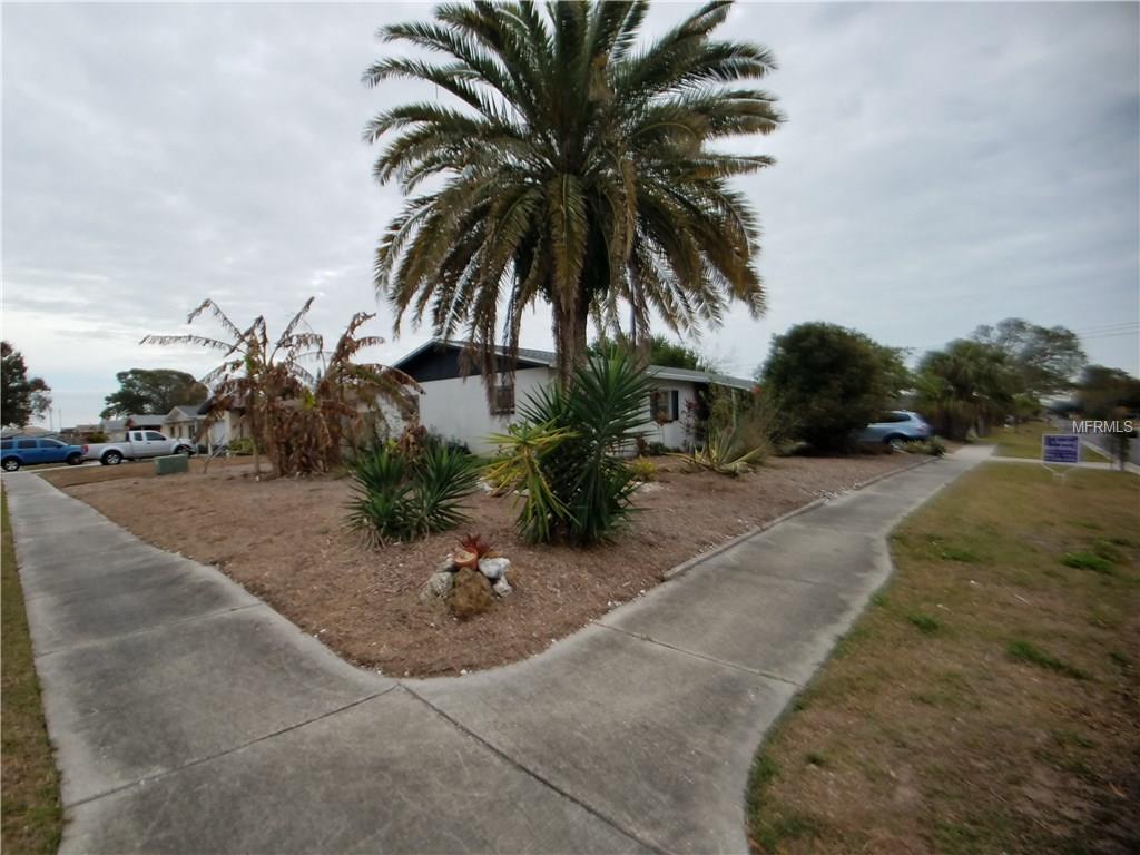 7851 N 84TH LANE, SEMINOLE, Florida 33777, 3 Bedrooms Bedrooms, 3 Rooms Rooms,2 BathroomsBathrooms,Residential,For sale,84TH,U7833876